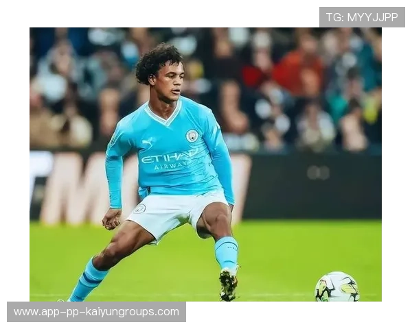 曼城鲍勃无球移动训练强化——打造超级中场的秘密武器